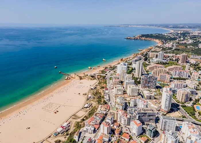 Encosta Da Marina Family شقة