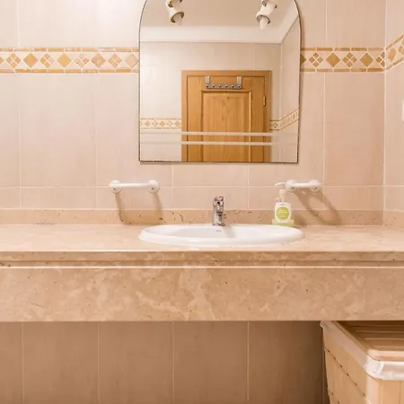 Encosta Da Marina Family Apartment Portimao